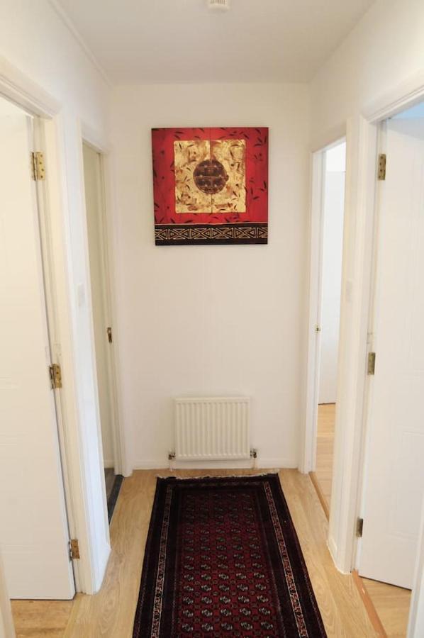 Peaceful And Quiet Apartment In A Bustling City Edimburgo Exterior foto